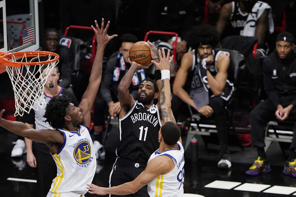 Brooklyn Nets vs Golden State Warriors en el primer juego de la NBA